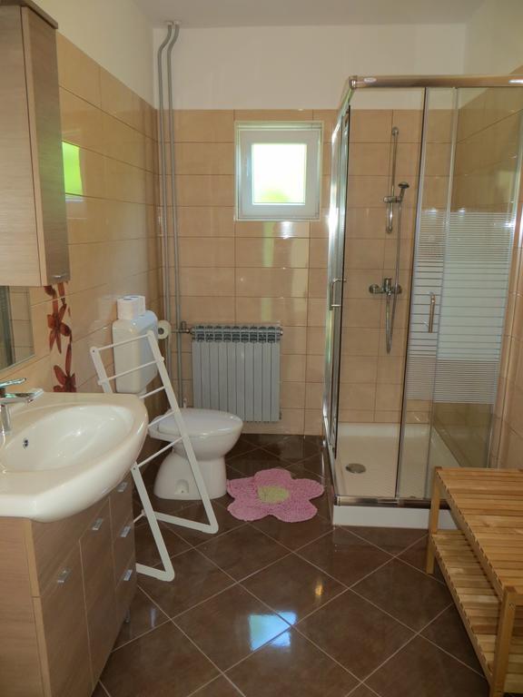 Apartments Sandra بوريتش الغرفة الصورة